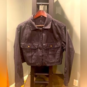 Banana Republic Black Cropped Utility Jacket
Womens Size Small NWOT